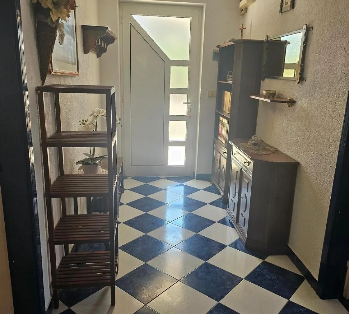 Apartments Bareta - Trogir 0*,  Croatia